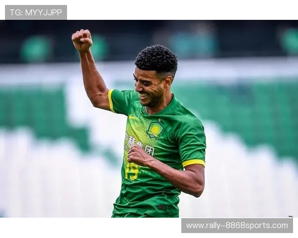 阿兰职业足球生涯起伏与辉煌进球瞬间全景回顾